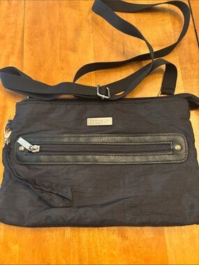 Baggallini crossbody